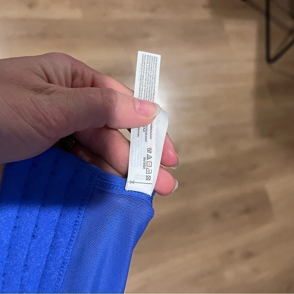 Out From Under Modern Love Cropped Corset size large - Picture 6 of 6